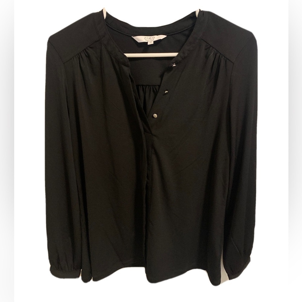 💜 Cleo Petites Black Blouse with Snap Detail - Size M - Versatile & Chic